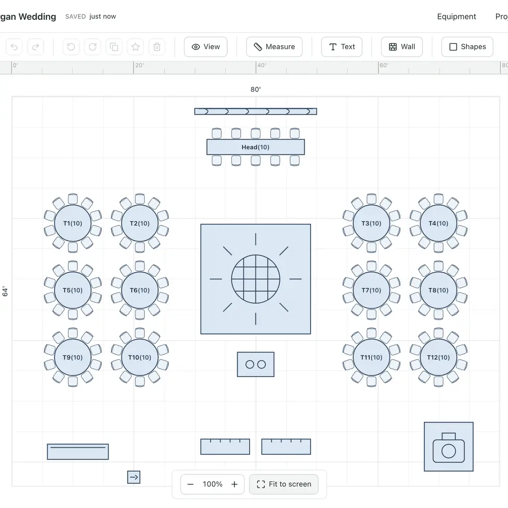 FloorPlan editor showing a wedding reception: a head table and twelve numbered round tables of ten around a central dance floor, with a DJ booth, bar, buffet and photo booth.